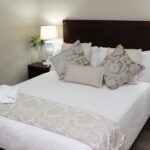 Luxury Bedroom Suite Hotel@Tzaneen 150x150